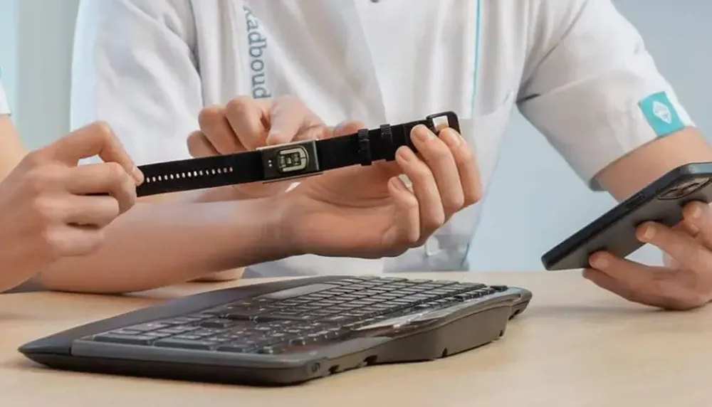 Medical-Grade vs. Consumer Fitness Trackers: What Every Health Professional Needs to Know